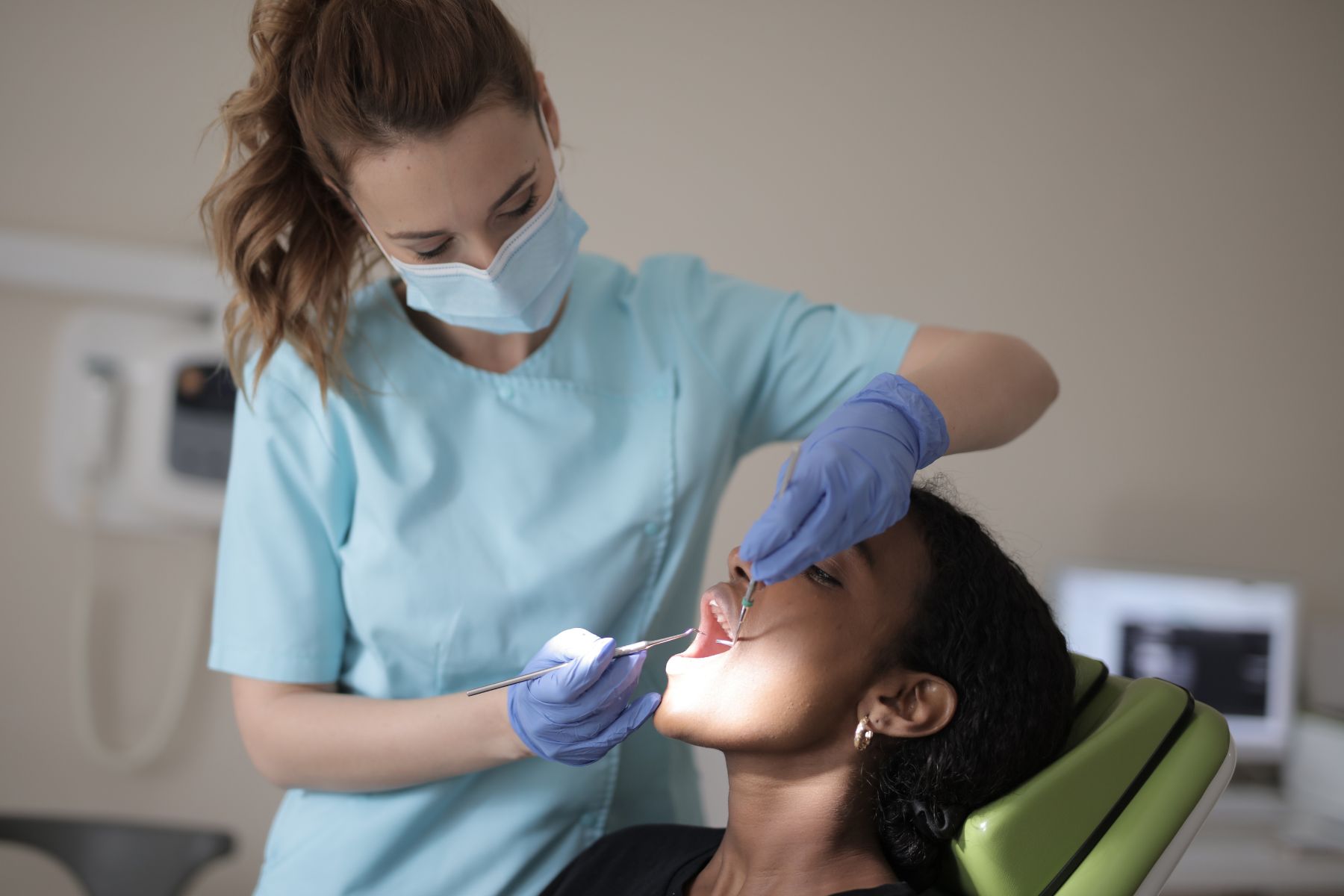 Caries en Chile: un problema prevenible que sigue afectando a gran parte de la población