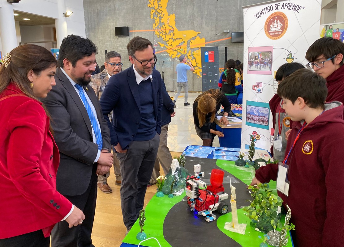 Magallanes inspira: jóvenes innovadores llevan su talento al Mundial de Robótica